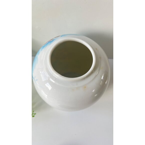 Vintage Japanese Ceramic Ginger Jar With Floral Design Chinoiserie Home Decor - Picture 5 of 8